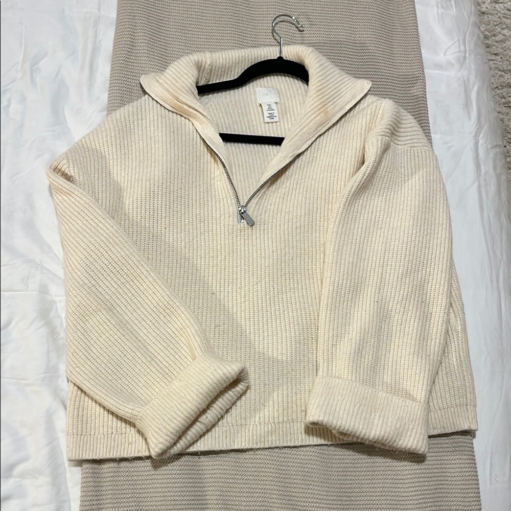 H&M Women's Cream 1/4 zip Sweater